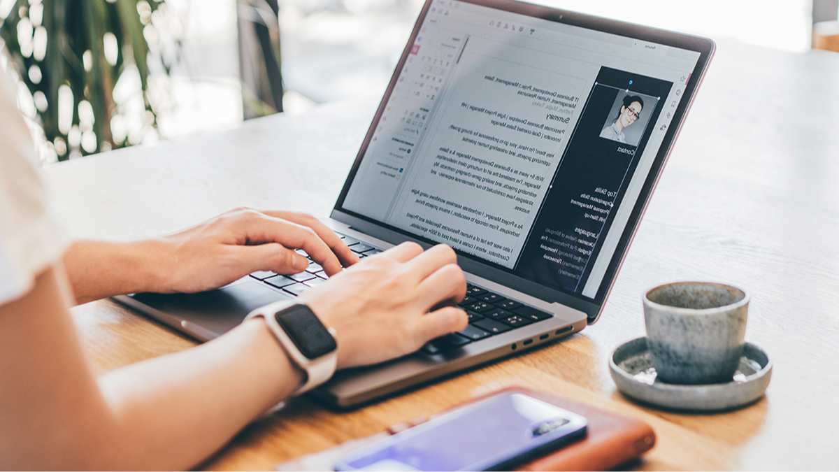 6 High-Paying Jobs AI Can Never Replace